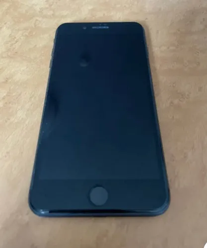 iPhone 8 Plus