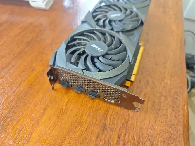 Placa de Vídeo MSI GeForce RTX 3060 Ti VENTUS 3X 8G OC LHR