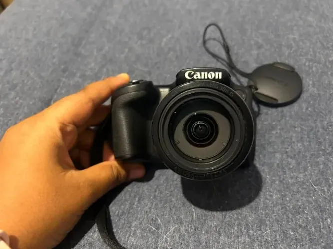 Canon PowerShot SX400 IS