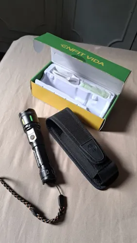 Lanterna tática led forte potente 