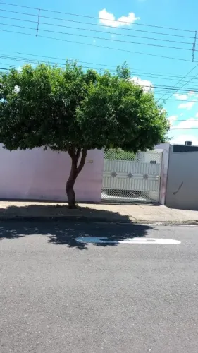Casa para Locação em Presidente Prudente, HUMBERTO SALVADOR, 3 dormitórios, 2 banheiros, 1
