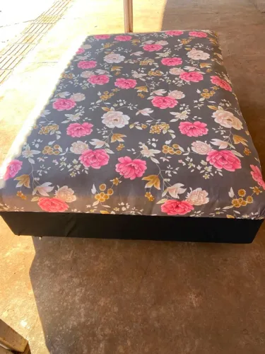 Cama box