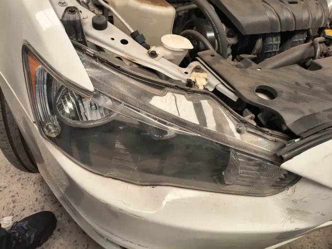 Farol original Lancer