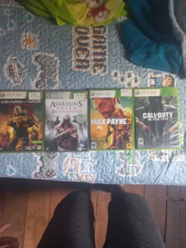 Vende-se jogo. 30 cada.