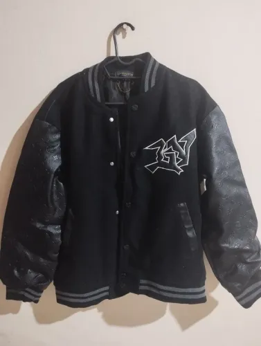 Jaqueta Varsity Louis Vuitton