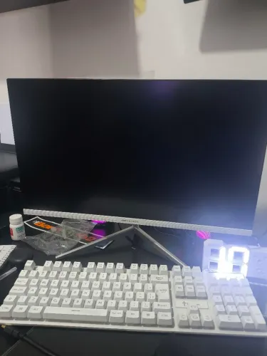 Monitor gamer 24" C3 tech