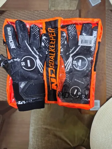 Luva de Goleiro N1 Zeus UGT tam. 10