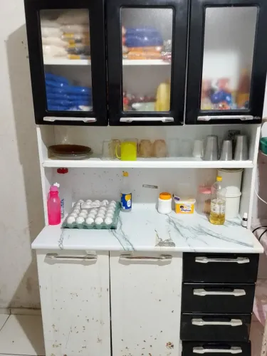 Venda armário Itatiaia