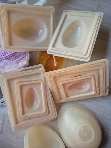 Forma para ovos de Páscoa, bombons e pirulitos de chocolate 