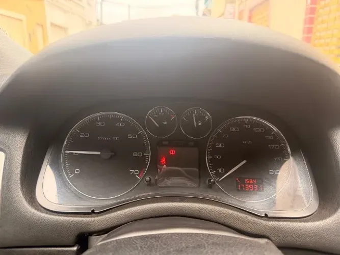 Peugeot 307 Soleil/ Presence 1.6/1.6 Flex 16V 5P 2008