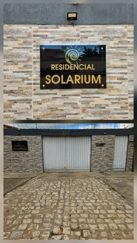 Aluga-se casa semi- mobilidade e com energia solar em condomínio no Costa e Silva