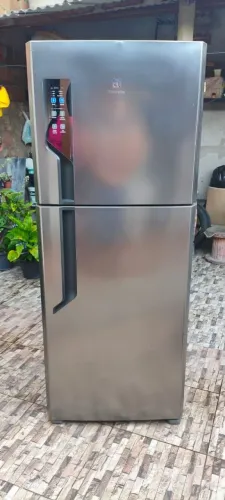 Geladeira Duplex Eletrolux Inox