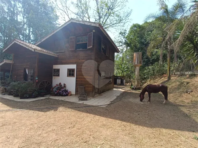 Chacara com 2 casas a venda