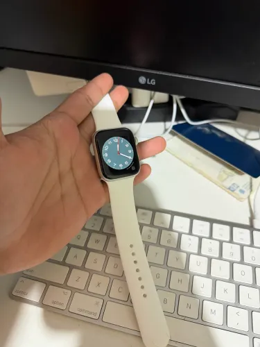 Apple watch series 8 45 mm silver (GPS + CELULAR)