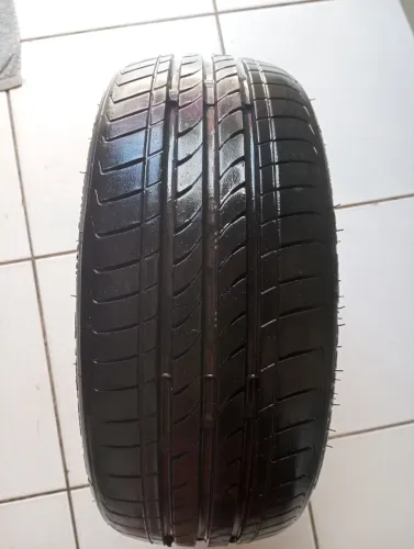 Pneu 165/40/R17