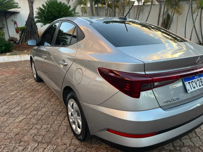 Hyundai HB20S Comfort Plus 1.0 Flex 12V Mec. 2025