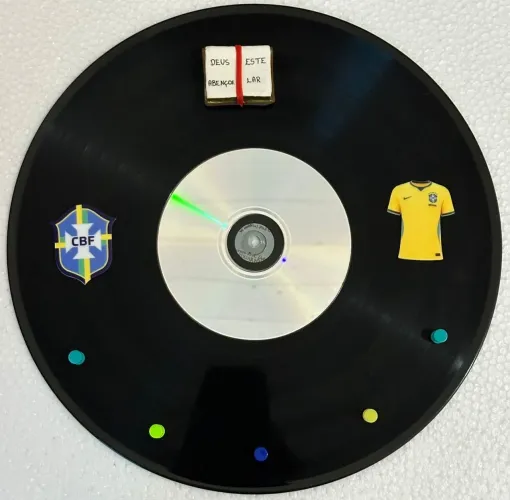 Porta Chaves e Chaveiros em Disco de Vinil Times de Futebol Exclusivo<br><br><br><br>