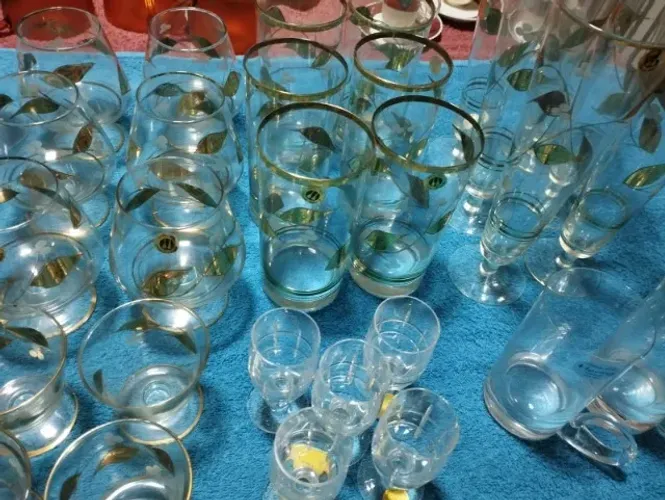 Copos de Vidro - jogo de bebidas completo.