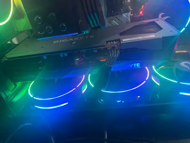 Placa RX7600 AMD