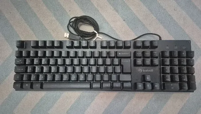 Teclado RGB gamer scorpion