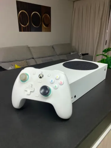 Xbox Series S 512 GB + GameSir G7 SE