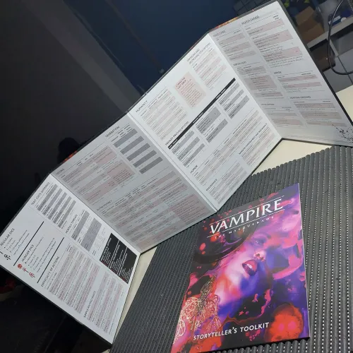 Escudo do Narrador e Toolkit Vampire: The Masquerade V5