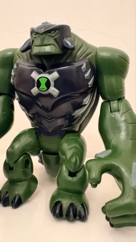 Ben 10 Enormossauro Supremo Completo Mão Aberta