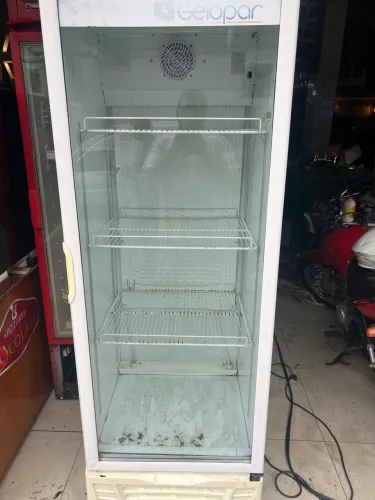 Geladeira expositora