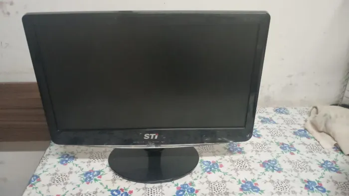 Monitor STI - 18,5 Polegadas - Model 1941W - 60 Hz
