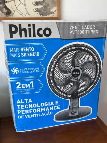 Ventilador Philco na caixa
