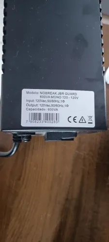 Nobreak semi novo