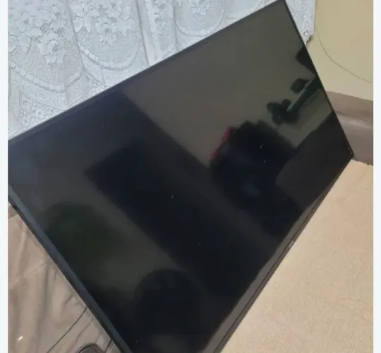 Tv Samsung com tela quebrada 