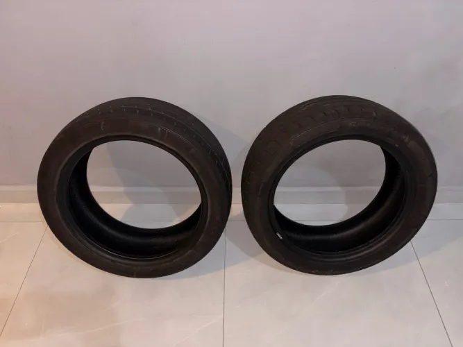 Par de Pneus XBRI 205/50 R17