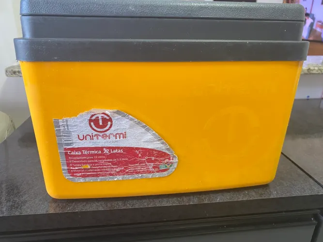 Vendo Caixa Térmica
