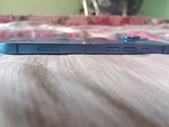 iPhone 13 (264 GB)