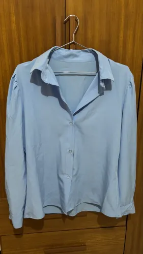 Camisa social azul feminina