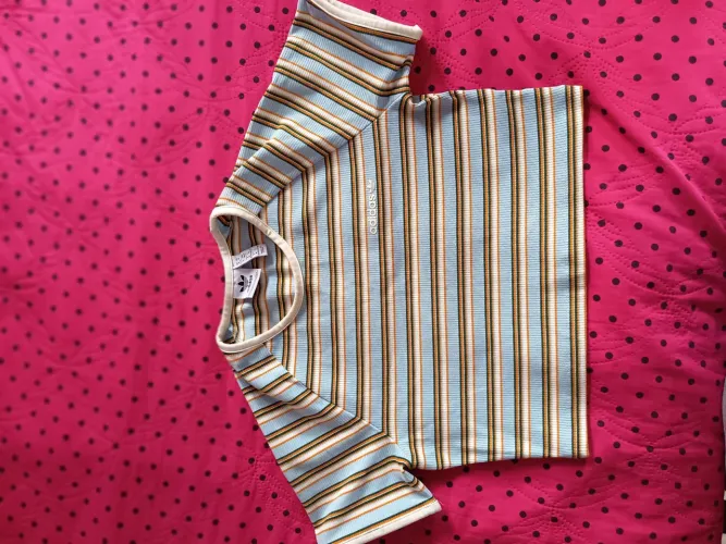 Cropped Adidas Originals R$ 70,00