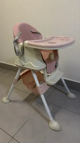 Cadeira de alimentação infantil 