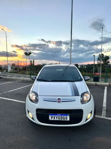 Fiat Palio Sporting 1.6 Flex 16V 5P 2016