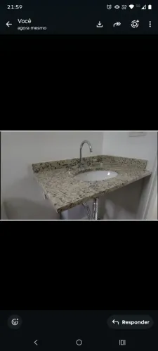 Lavatório de granito com Cuba. Sem uso