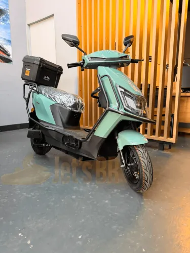 Moto Adulto Scooter Elétrica Jet 1000w Scooter Urbana Verde Elegante