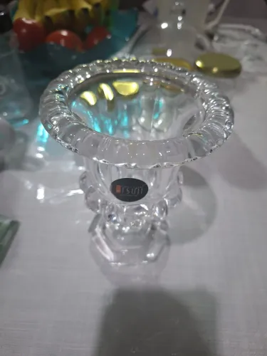 Vaso de vidro pequeno decorado