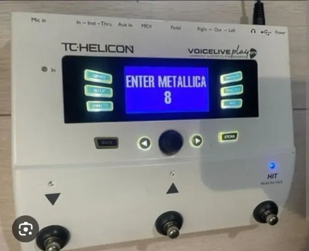 Pedal Voz e Guitarra Tc helicon