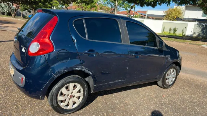 Fiat Palio Attractive 1.0 EVO Fire Flex 8V 5P 2014