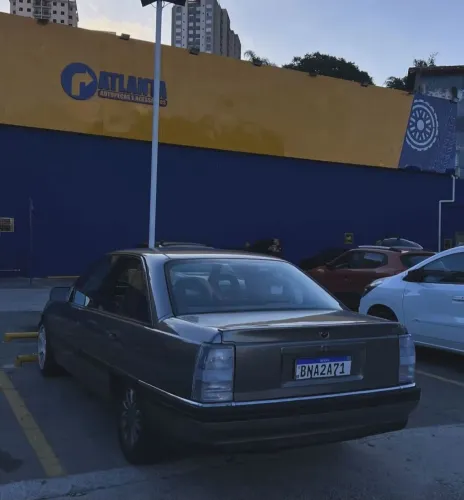 Chevrolet Omega GLS 2.2 / 2.0 (álcool) 1993