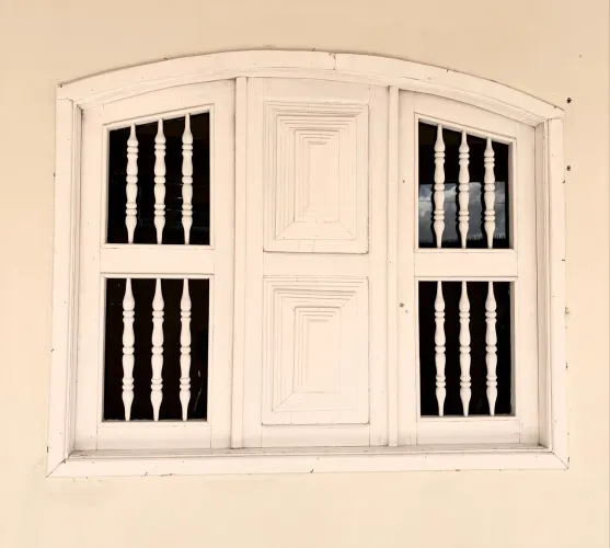 Janela de madeira 1,40m x 1,12m