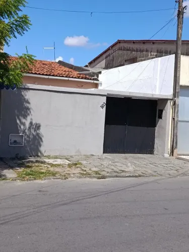 Casa para Locação no Vila Velha | Localização Estratégica e Fácil Acesso
