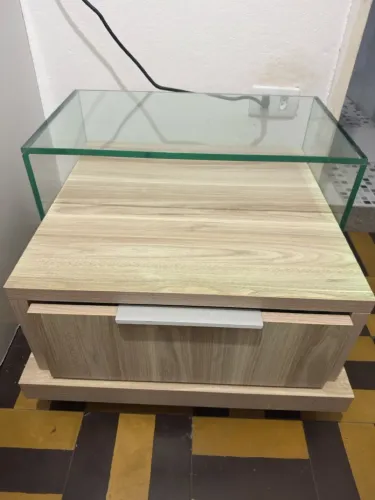 Mesa de cabeceira 