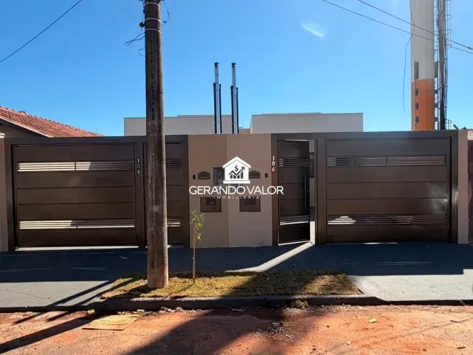 Casa Nova c/ Suíte, Área Gourmet ao lado da Júlio de Castilho