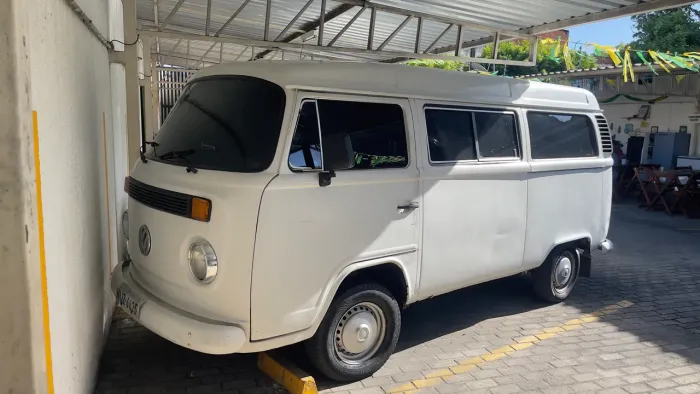 Volkswagen Kombi Standard/ Luxo/ Serie Prata 1998